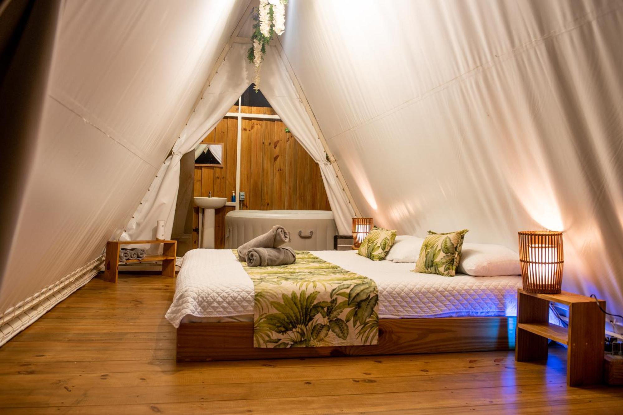 Quimera Glamping Pacuar ภายนอก รูปภาพ