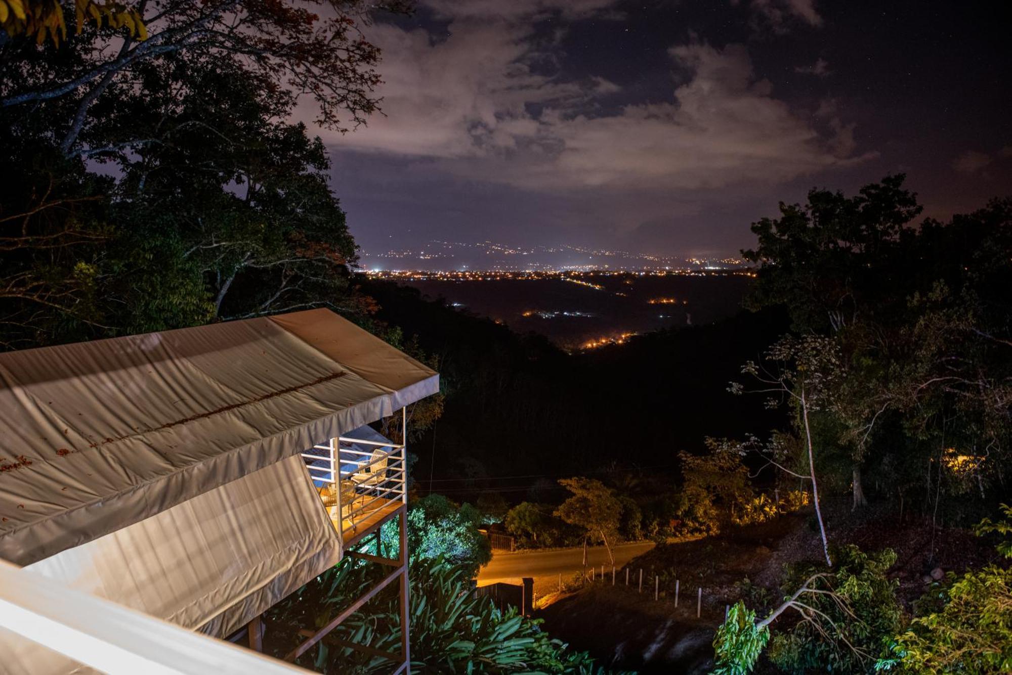 Quimera Glamping Pacuar ภายนอก รูปภาพ