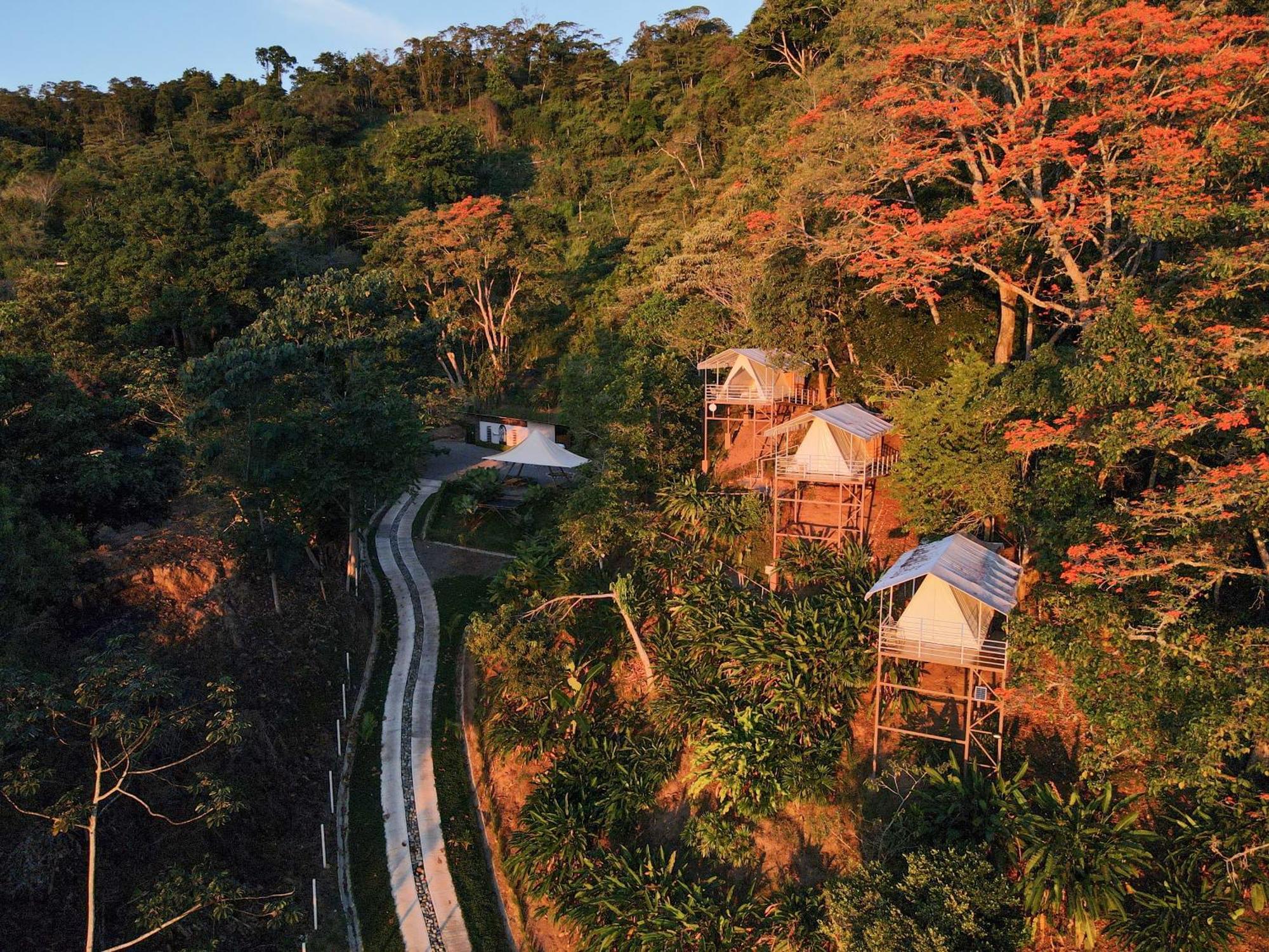 Quimera Glamping Pacuar ภายนอก รูปภาพ