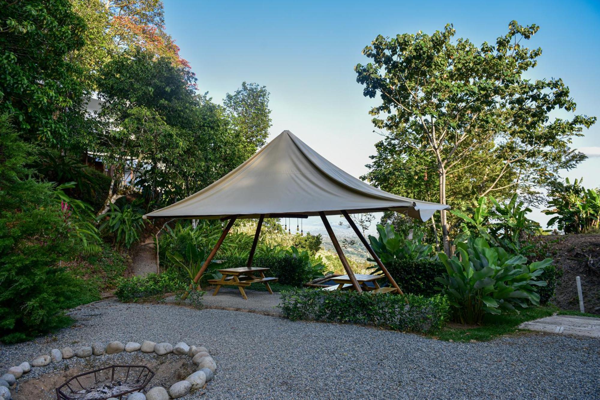 Quimera Glamping Pacuar ภายนอก รูปภาพ
